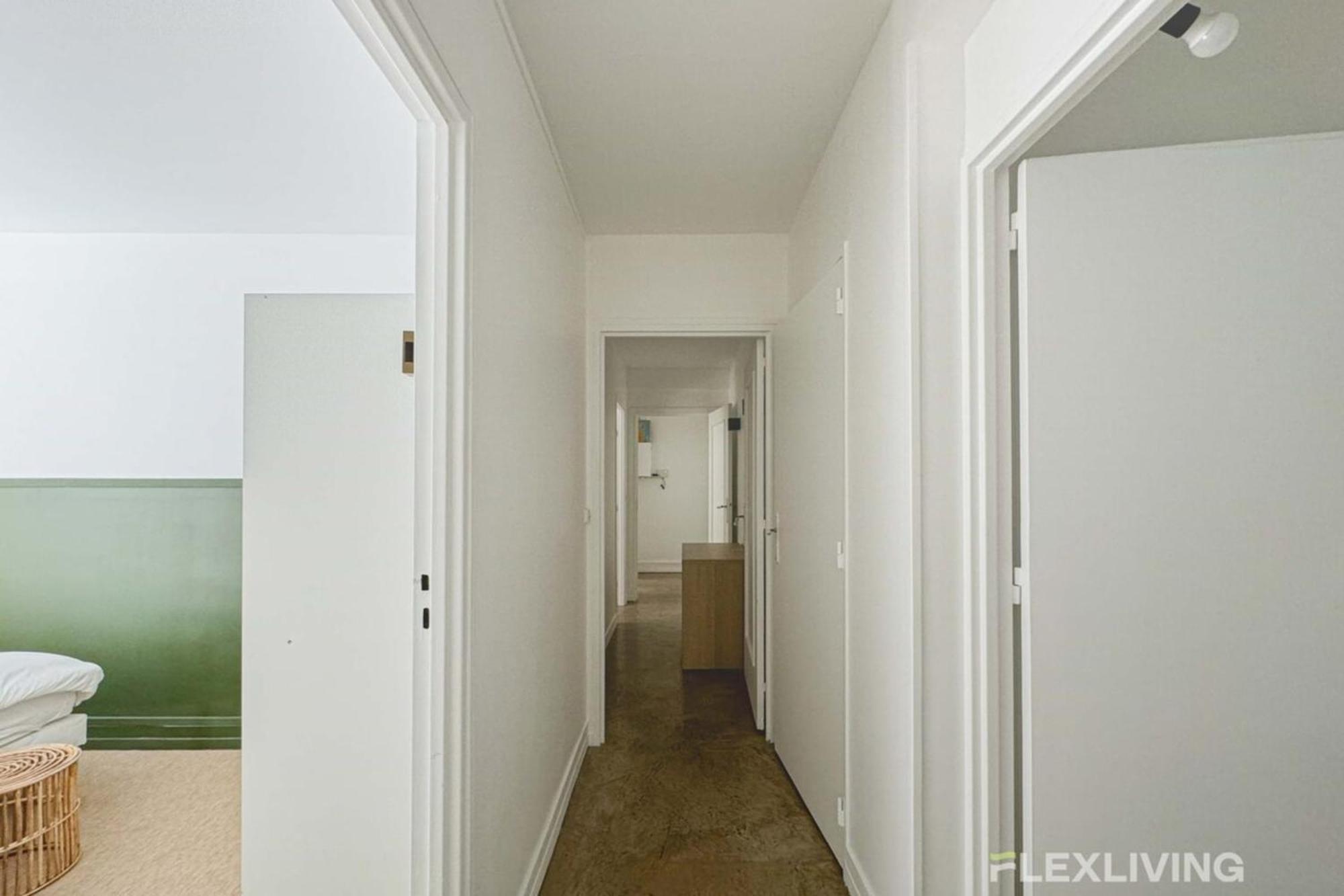 Flexliving - - Friant